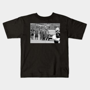 Berlin - Check point. Kids T-Shirt